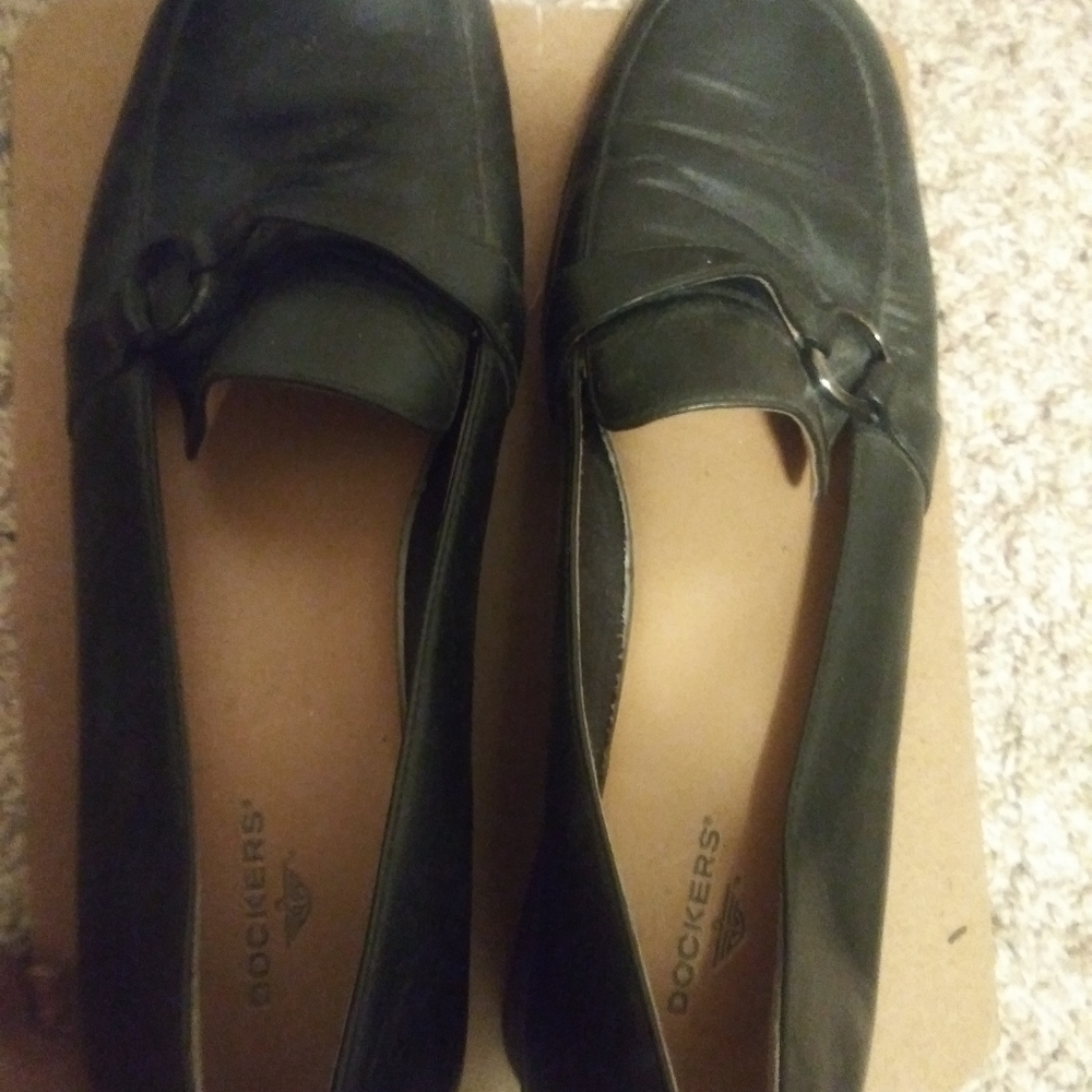Woman's dress shoes.